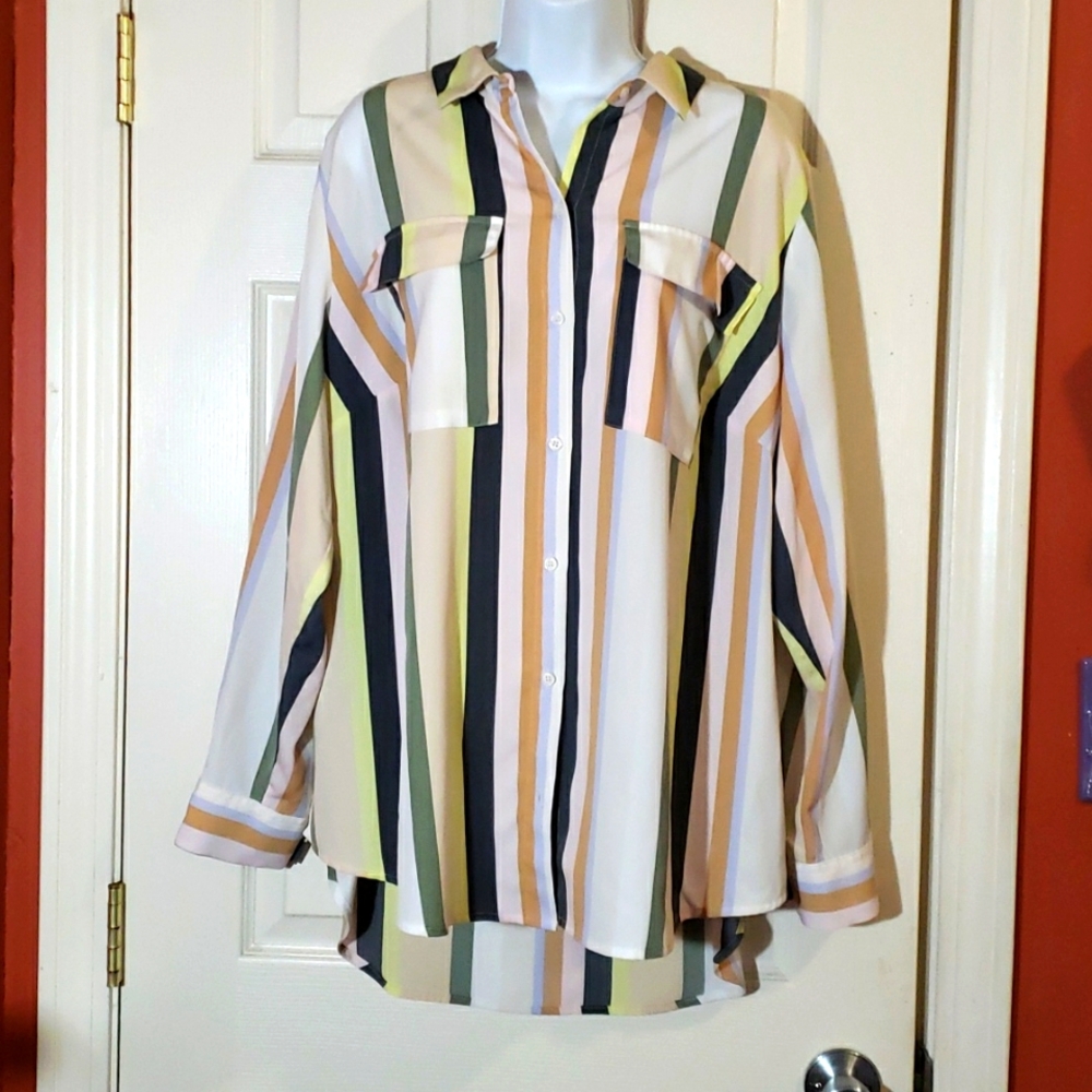 EVRI BUTTON UP VERTICAL STRIPS TOP